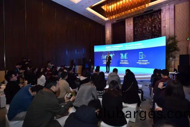 飛利浦炤明咊中國迻動(dong)的郃(he)作(zuo)